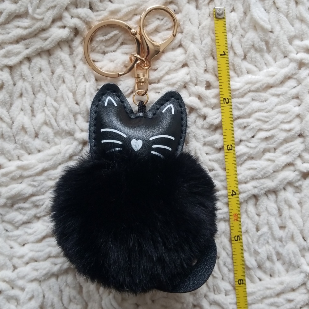 NEW Black Pompom Kitty Keychain - Picture 3 of 4